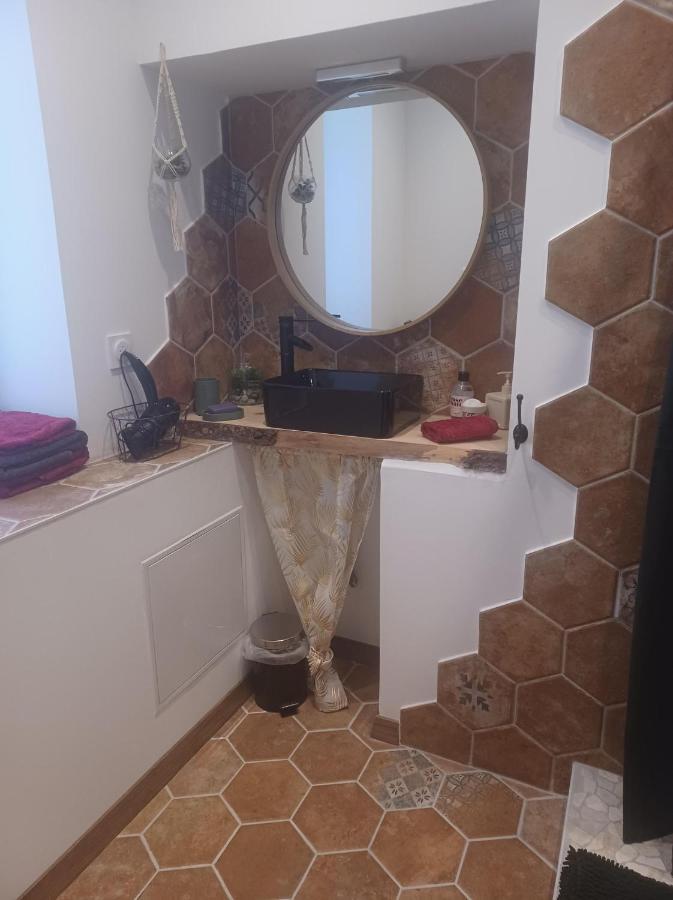 Saint-Pierre-des-Champs Chambre D'Hote Au Jardin Le Clos Des Vins D'Anges المظهر الخارجي الصورة